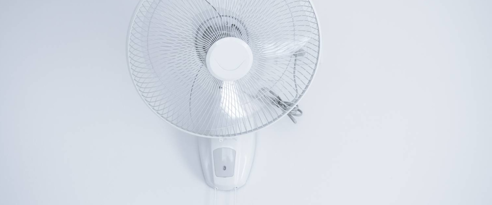 The Benefits of Quiet Wall-Mounted Fans for Cooling Large Spaces